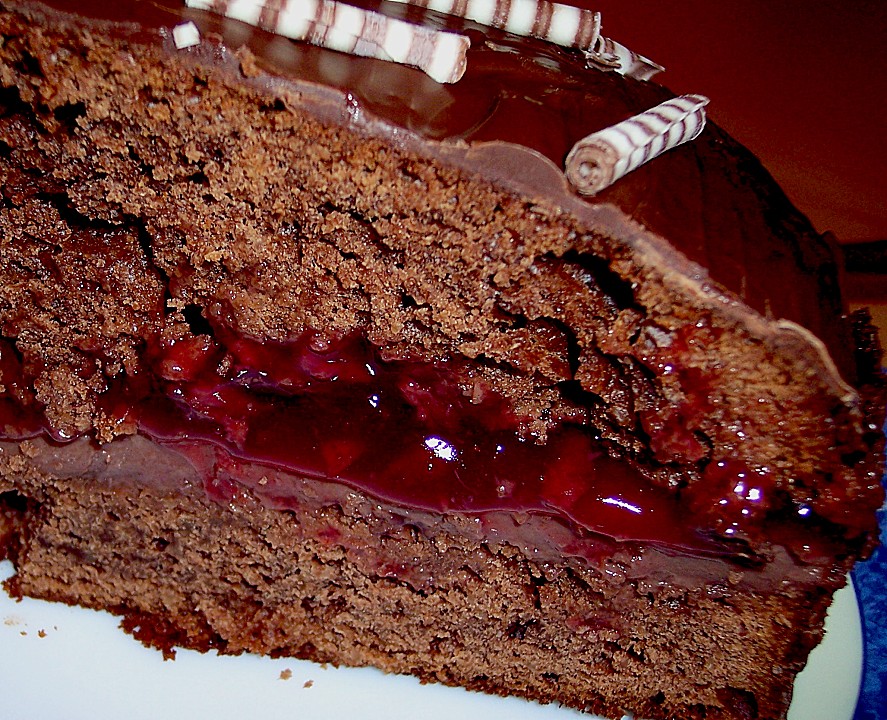 Schokotorte mit Pudding - Kirsch - Füllung von devilsangel2408 ...