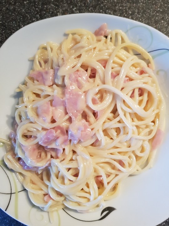 Schinken - Käse - Sahne - Soße von TGKoch | Chefkoch.de