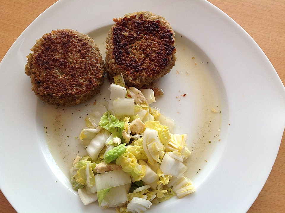 Grünkernpflanzerl (Grünkernbratlinge) mit Senfmöhren von Chrilipp ...
