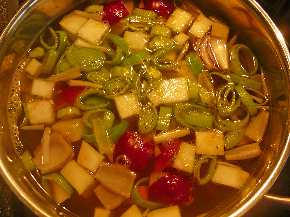 Rindfleischsuppe mit Nudeln und Gemüse von Roseanne | Chefkoch.de