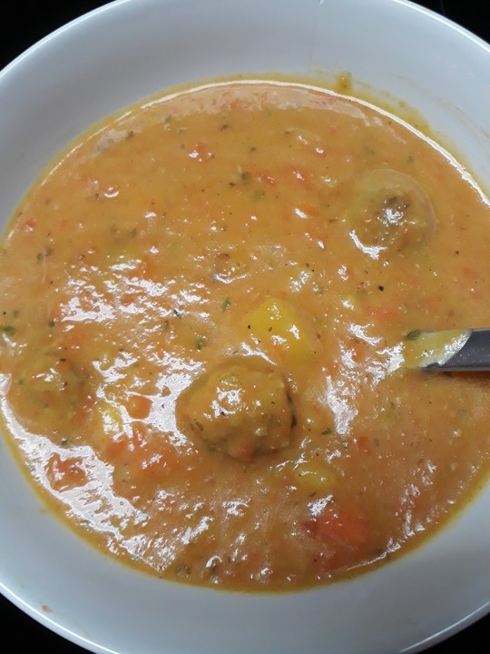 Kartoffel - Möhren - Eintopf mit Hackbällchen von DP16MH | Chefkoch.de