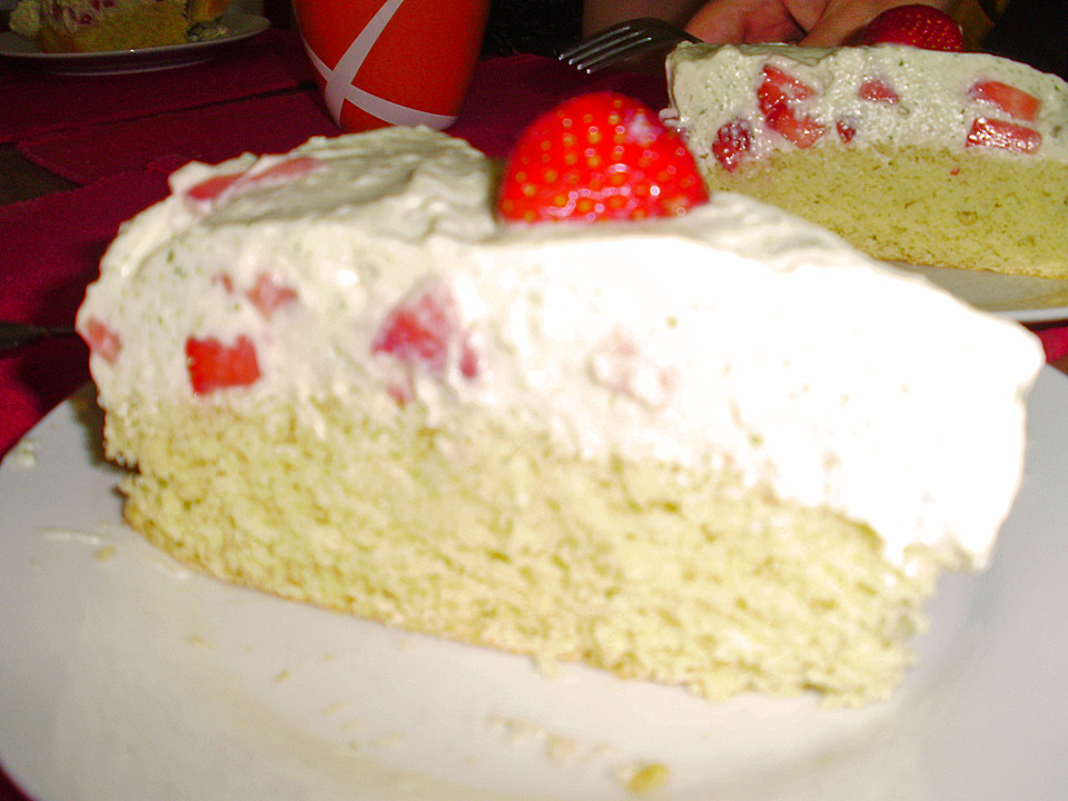 Erdbeer - Basilikum - Torte von ManuGro | Chefkoch.de