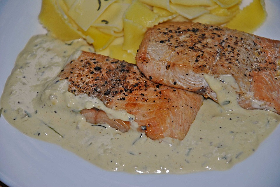 Lachs mit Estragonsauce von Nessi681 | Chefkoch.de