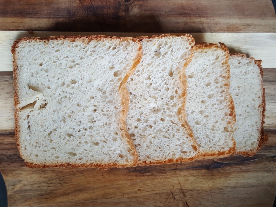 Weißbrot im Brotbackautomaten von chrisy69 | Chefkoch.de