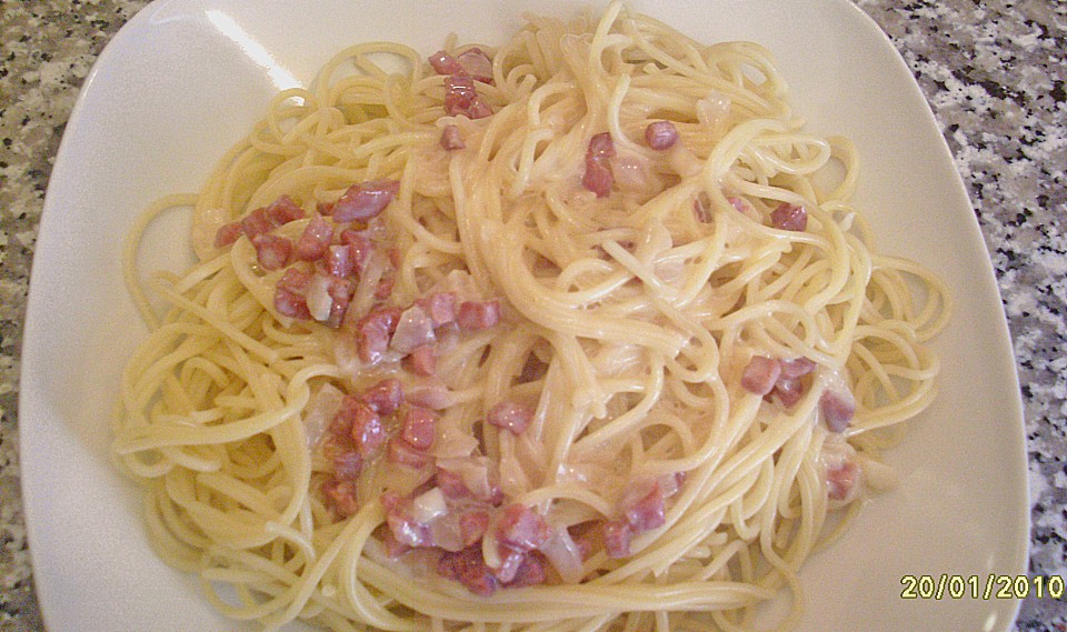 Spaghetti mit leichter Käsesauce von dagli | Chefkoch.de