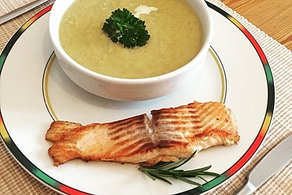 Kürbissuppe mit Äpfeln, Birnen + Lachs 11