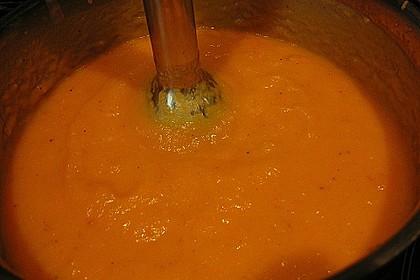 Kürbissuppe mit Äpfeln, Birnen + Lachs 22