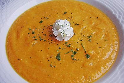 Kürbissuppe mit Äpfeln, Birnen + Lachs 2