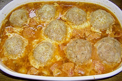 Gratinierte Hack - Laibchen in Tomaten - Champignon - Sauce 23