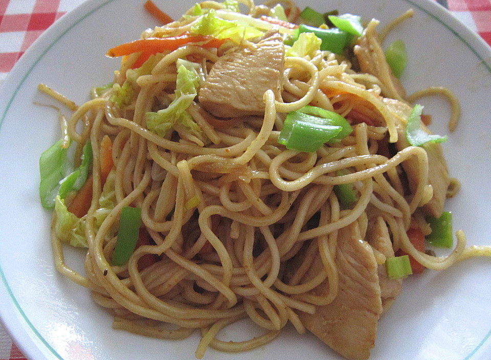 Chinesische Gebratene Nudeln Mit Huhn Und Brokkoli Rezepte Suchen