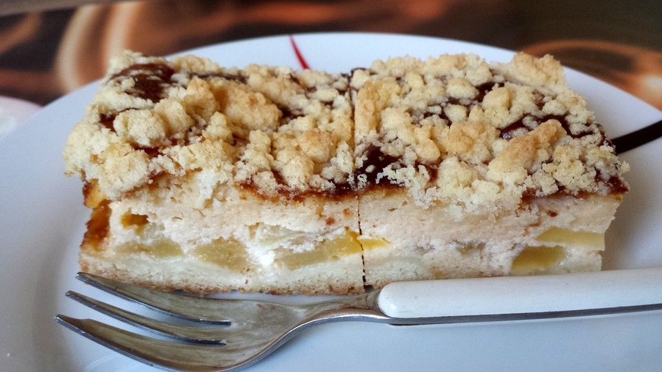 Apfelkuchen mit Marzipan - Guss vom Blech von schmusi1909 | Chefkoch.de