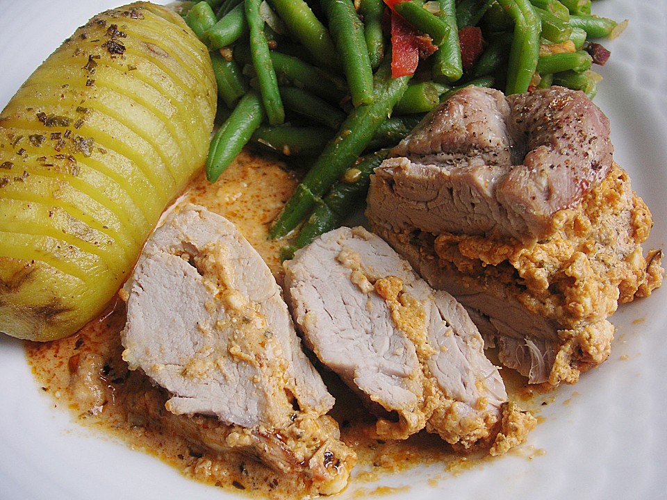 Mediterran gefülltes Schweinefilet von camouflage165 | Chefkoch.de