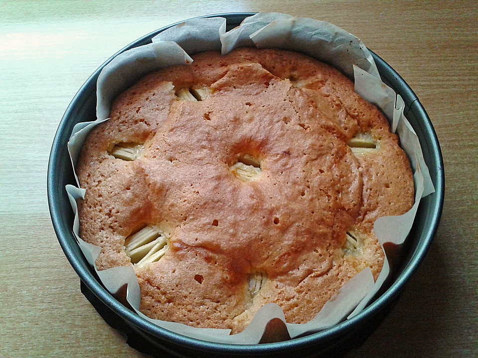 Feiner Sandkuchen mit Äpfeln von traude | Chefkoch.de