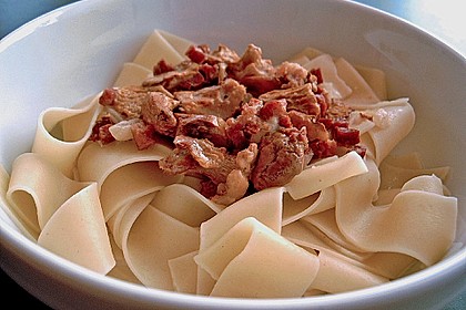 Bandnudeln mit Pfifferlingsauce 13