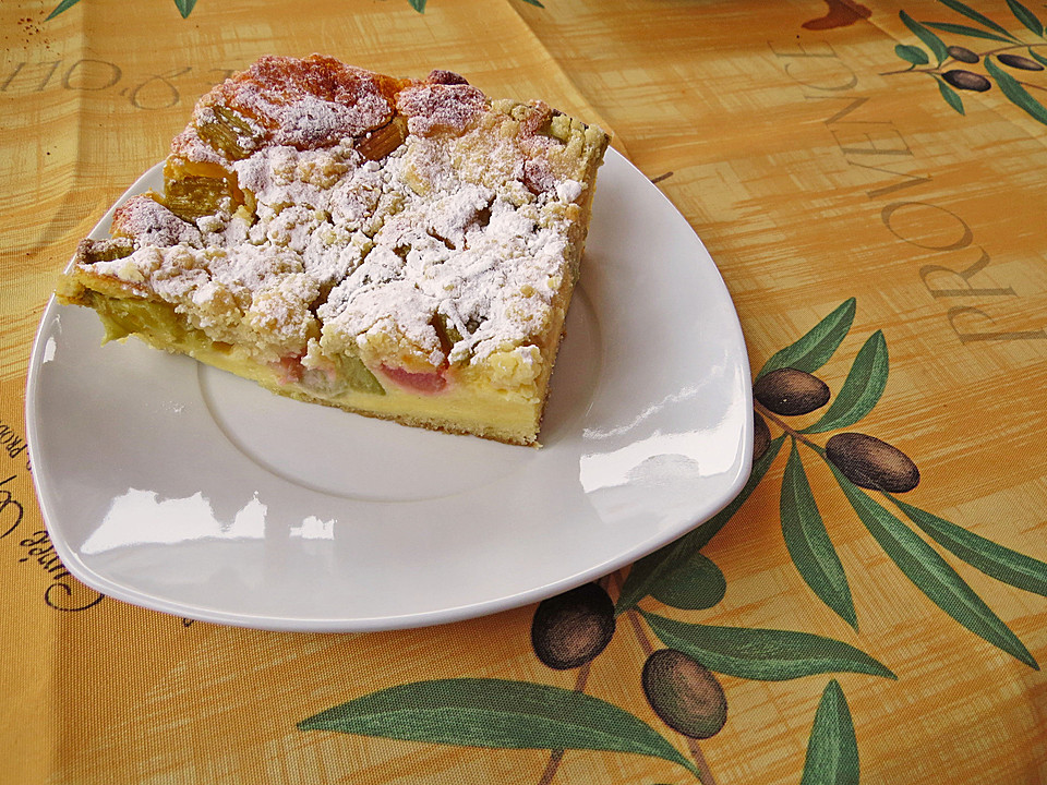 Rhabarberkuchen mit Quarkcreme und Streuseln von kleinemama3 | Chefkoch.de