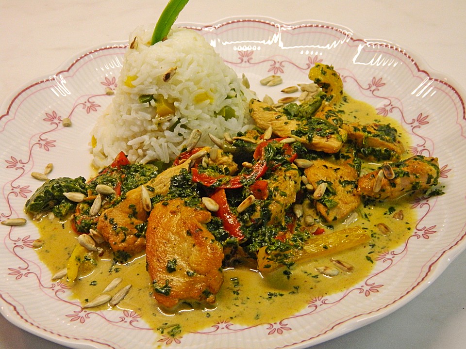 Hähnchengeschnetzeltes in Spinat - Sahne - Soße von taliafee | Chefkoch.de