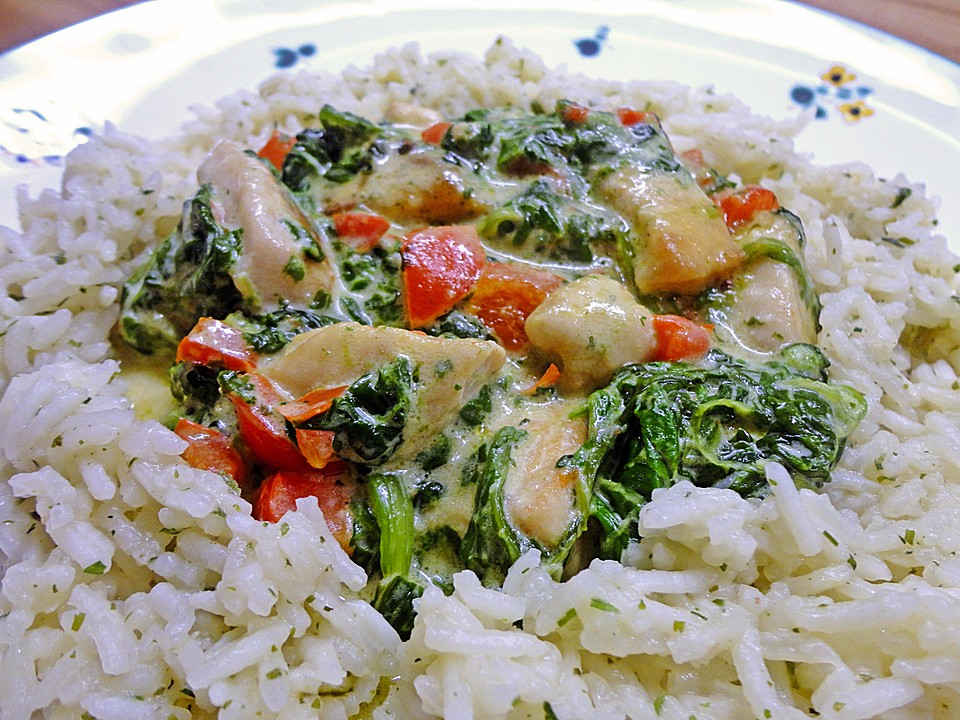 Hähnchengeschnetzeltes in Spinat - Sahne - Soße von taliafee | Chefkoch.de