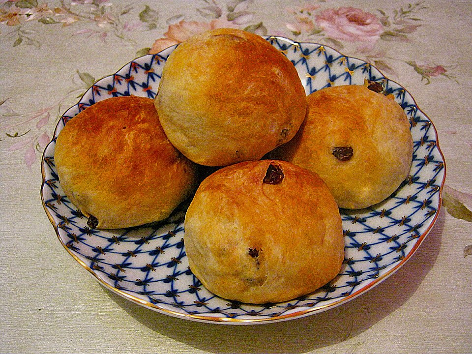 Quarkbrötchen mit Rosinen von Wiktorija | Chefkoch.de