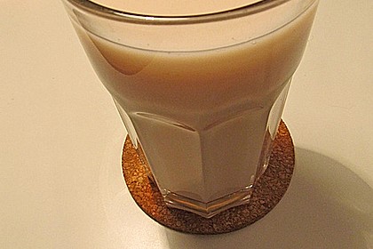 Ingwer - Zimt - Kardamom - Tee mit Milch und Honig 3