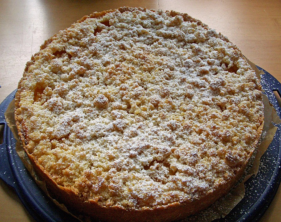 Saftiger Käsekuchen mit Aprikosen und Streuseln von Alcar75 | Chefkoch.de