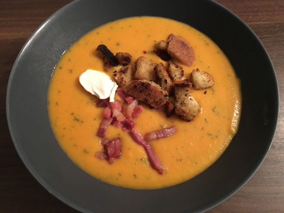 Leckere Kartoffel - Möhren - Suppe von Würmschen08 | Chefkoch.de