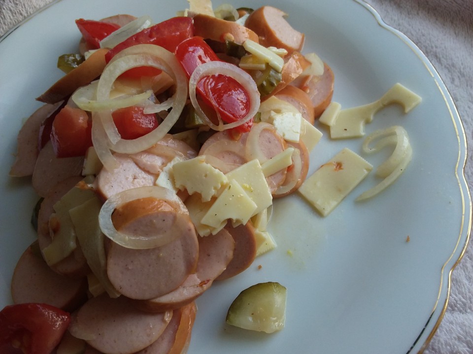 Leichter Wurstsalat, würzig - pikant, auch als fettarme Variante sehr ...