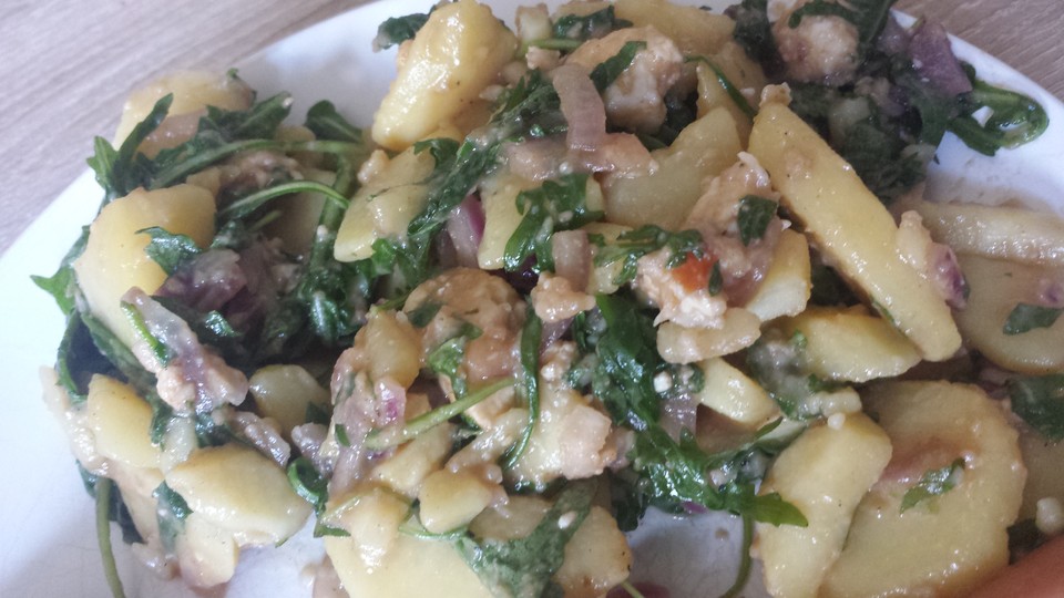 Kartoffelsalat mit Rucola und Schafskäse von ManuGro | Chefkoch.de