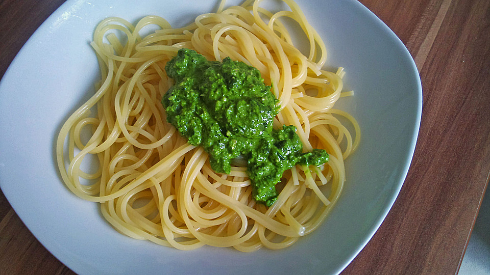 Spaghetti mit Bärlauch - Mandel - Pesto und Scampis von Corela1 ...