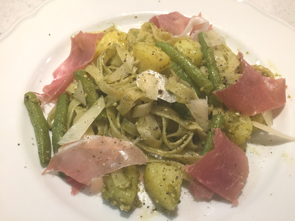 Pesto Genovese auf die wahre Art mit Trenette von Mathias56 | Chefkoch.de