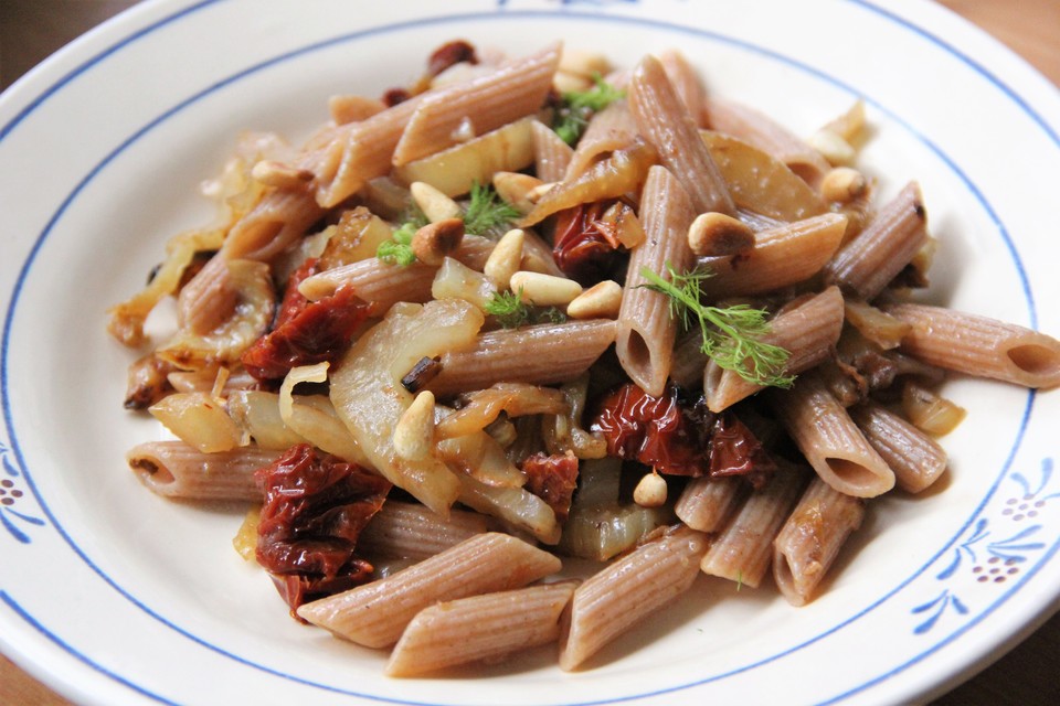 Penne mit Fenchel und getrockneten Tomaten | Chefkoch.de