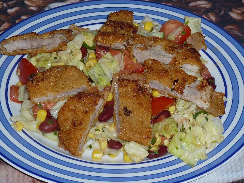 Schnitzelstreifen auf gemischtem Salat von mima53 | Chefkoch.de