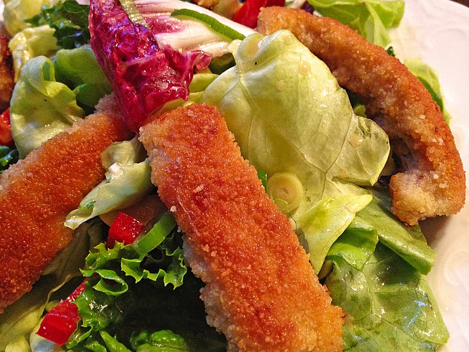 Schnitzelstreifen auf gemischtem Salat von mima53 | Chefkoch.de
