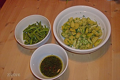Libanesischer Kartoffelsalat würzig - pikant 11