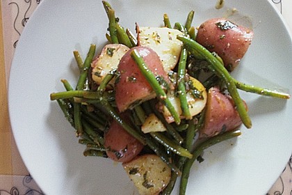 Libanesischer Kartoffelsalat würzig - pikant 17