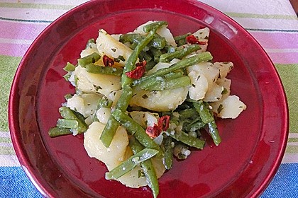 Libanesischer Kartoffelsalat würzig - pikant 9