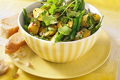 Libanesischer Kartoffelsalat würzig - pikant 2