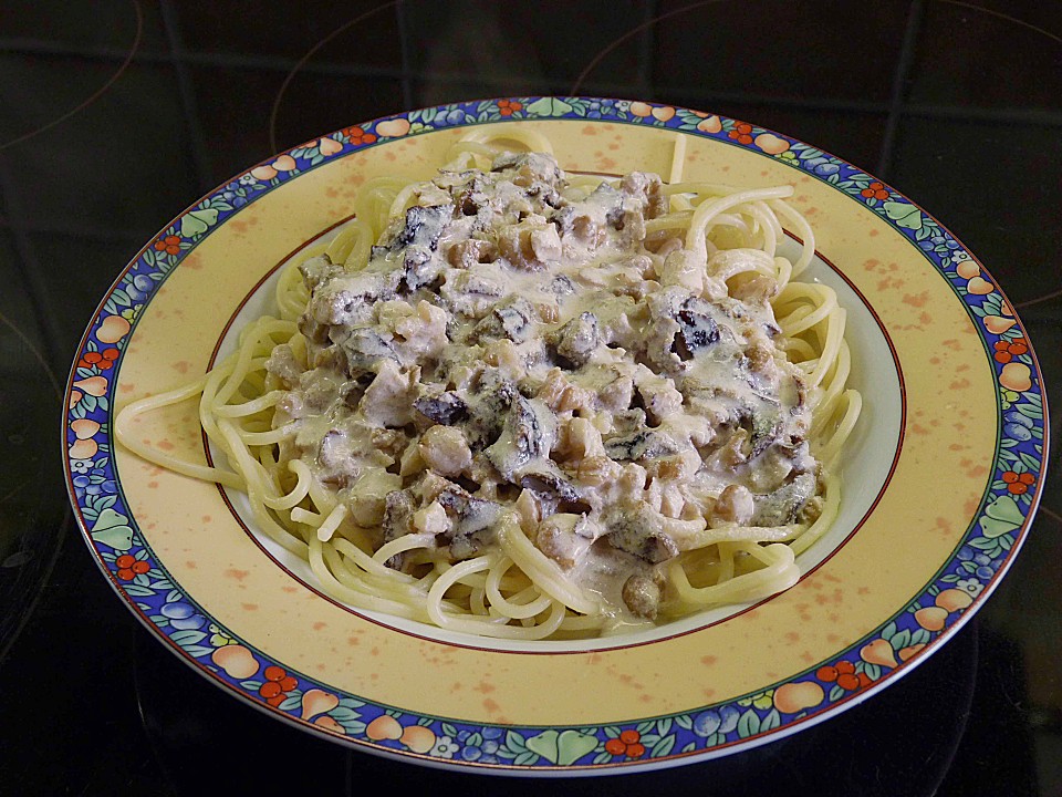 Spaghetti mit Walnuss-Käse Sauce von Stift1 | Chefkoch.de