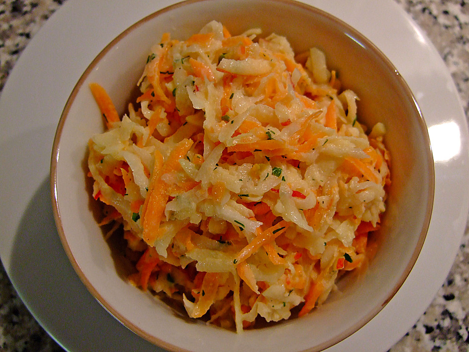 Kohlrabi - Karotten - Rohkost - Ein sehr leckeres Rezept | Chefkoch.de