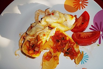 Gefüllte Nudeln mit Gemüseragout und Mozzarella überbacken 5