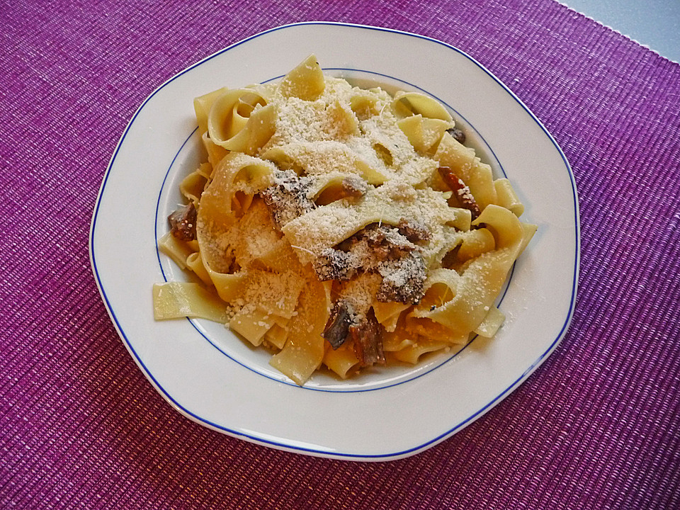 Nudeln in Steinpilzsauce von Tobias_Hubert | Chefkoch.de