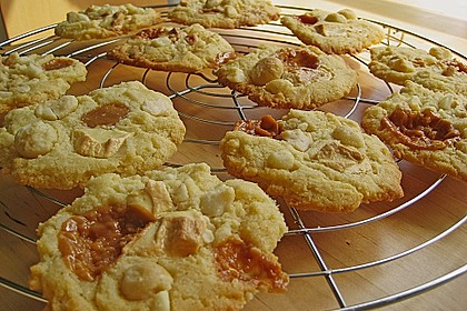 Super Chunk Cookies 38