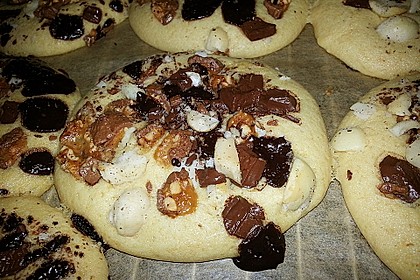 Super Chunk Cookies 56