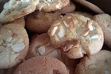 Super Chunk Cookies 19
