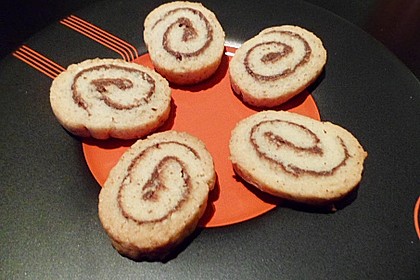 Schokoladen - Haselnusscreme - Spiralen 38