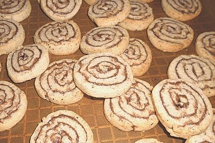 Schokoladen - Haselnusscreme - Spiralen 34