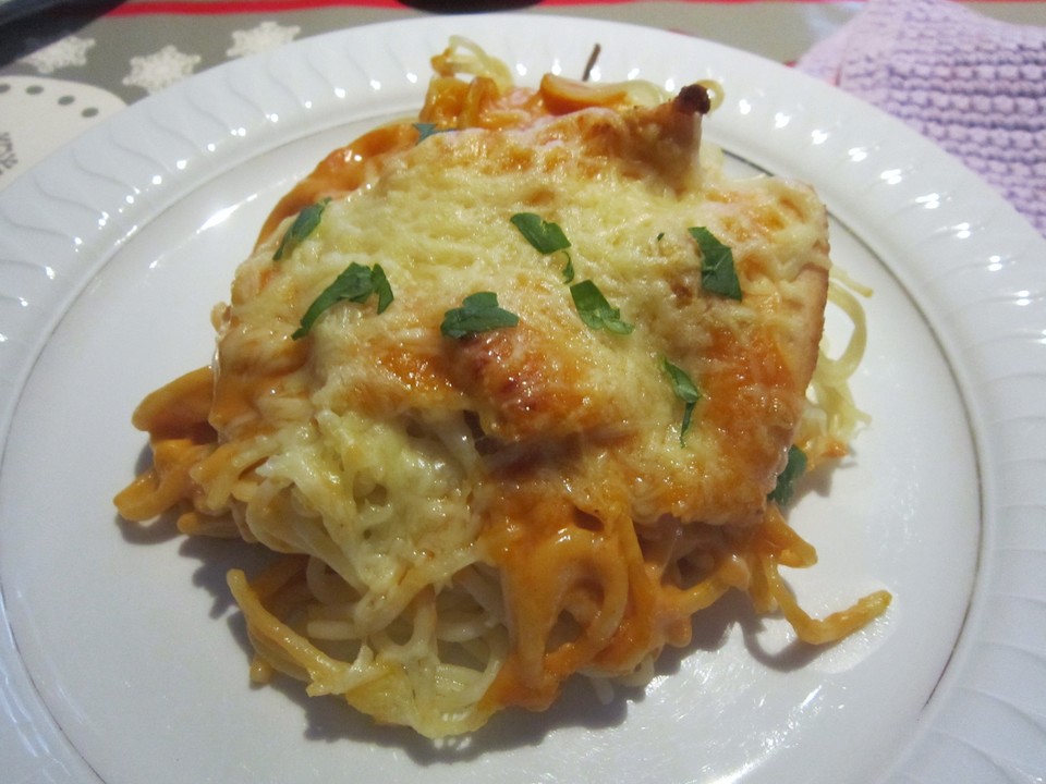 Spagetti - Lachs - Gratin vom Blech von Hobbykochen | Chefkoch.de