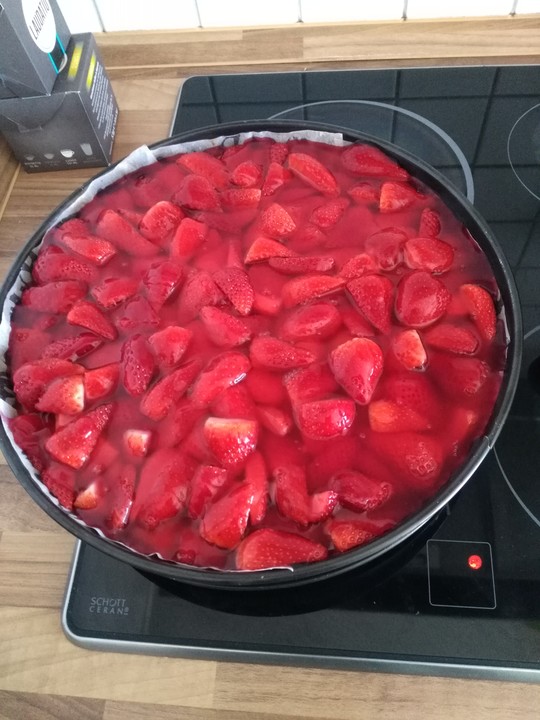 Erdbeerkuchen mit Vanillepudding von bärenmama | Chefkoch.de Erdbeerkuchen mit Vanillepudding von bärenmama | Chefkoch.de