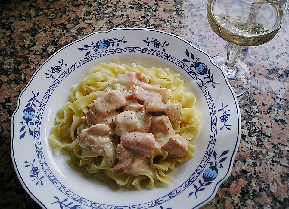 Bandnudeln in Lachssauce von Stift1 | Chefkoch.de