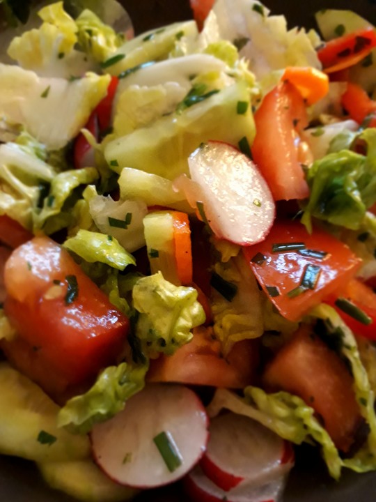 Gemischter Salat mit Honig - Senf - Dressing von ksteffan | Chefkoch.de