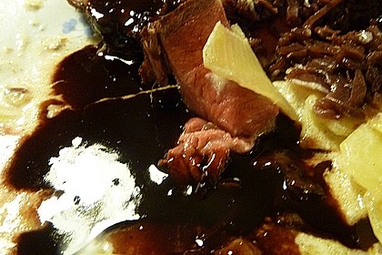 Herzhafte Dunkle Sauce Zu NT Gegartem Fleisch Von Inwong | Chefkoch.de